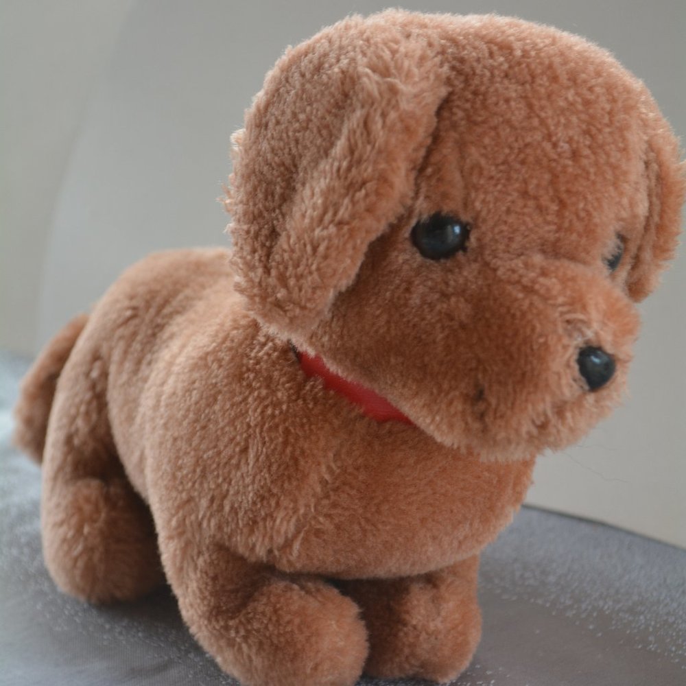 VTG R. Dakin Nutshell Plush Dog Stuffed Animal Toy